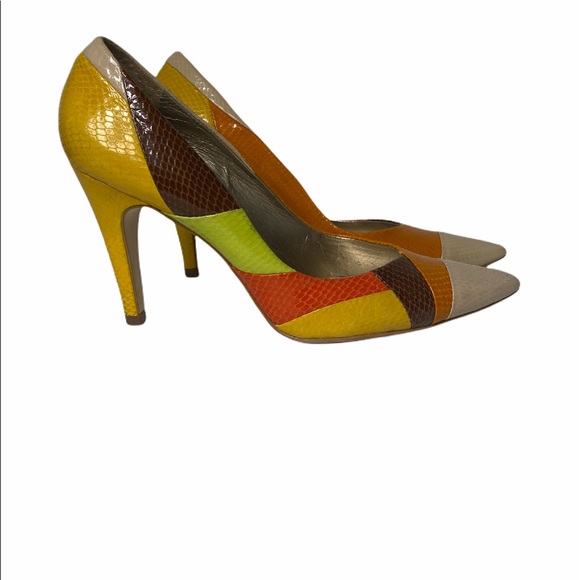 BCBGirls Shoes - BCBGIRLS Nyree Heels size 8